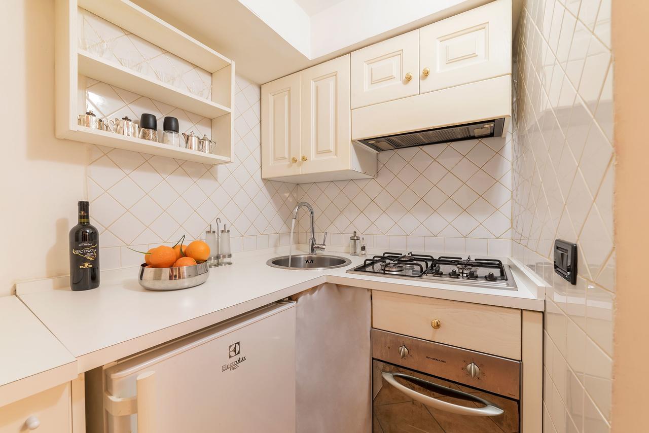 Sweet Little Suite Near Pantheon Rome Exterior photo